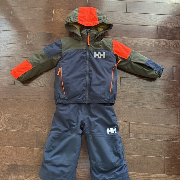 Helly Hansen Ski Oufit size 86/1 - Picture 1 of 7